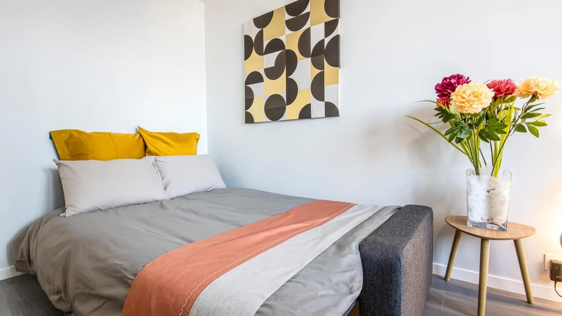 Daire Appartement Cosy Aux Coeur De Paris - 10 Pers