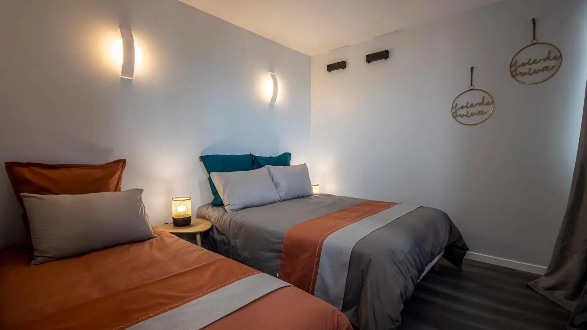 Appartement Cosy Aux Coeur De Paris - 10 Pers 0*,  Fransa