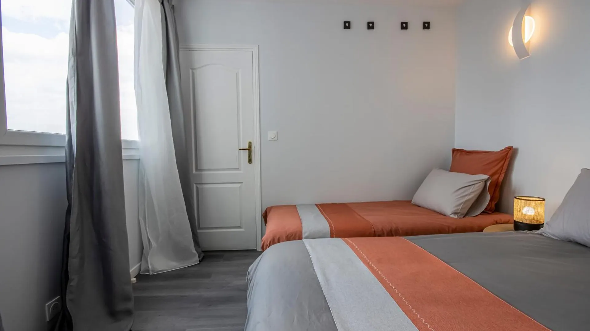 Appartement Cosy Aux Coeur De Paris - 10 Pers Apartment